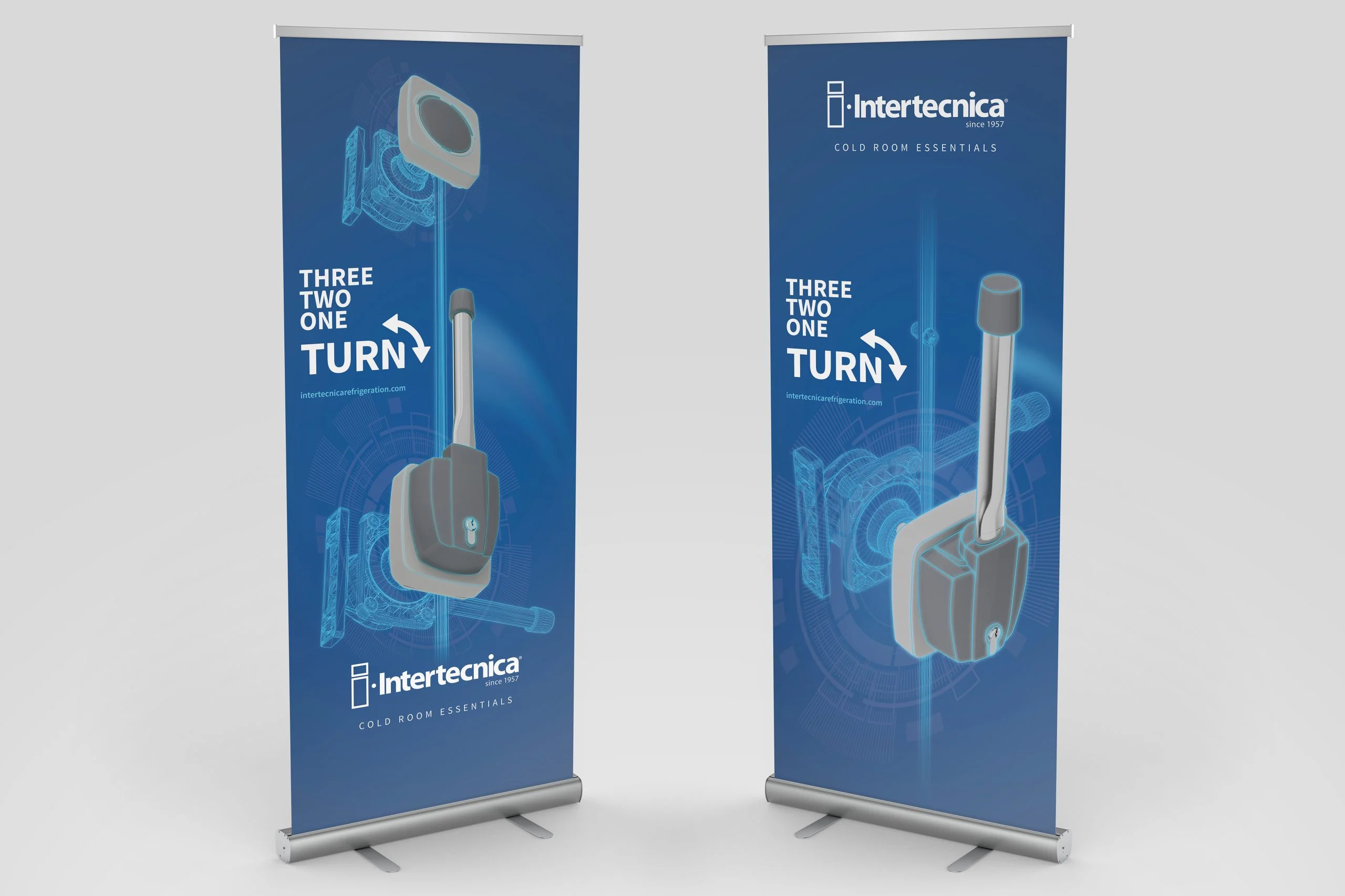 Roll up fieristici Intertecnica con il claim Easy as a turn